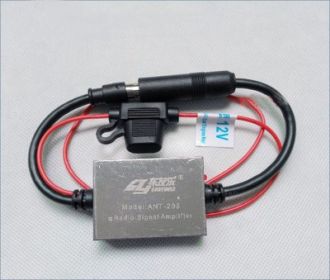 The Fourth Generation 12V Car Radio FM Antenna Signal Amplifier (Option: C)